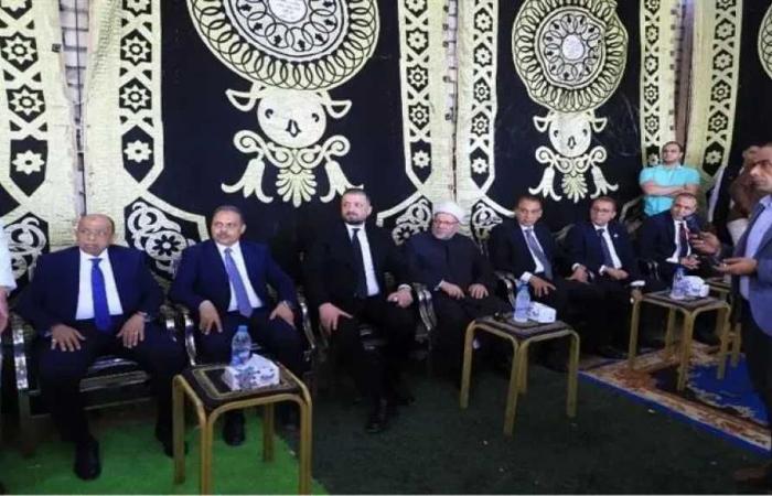 حزب
      الجبهة
      الوطنية
      يزور
      أسر
      ضحايا
      حادث
      وادي
      الملاك
      في
      الشرقية..
      ويعلن
      دعما
      ماليا
      للمتضررين