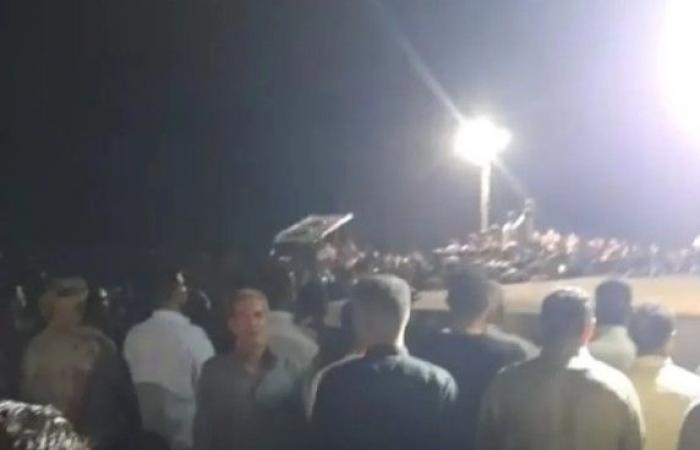 بالبلدي: ازي
      الحال|
      مصر
      ترد
      على
      تقرير
      بوليتيكو
      حول
      محطة
      الضبعة:
      يخدم
      أهدافاً
      سياسية..
      الأموال
      الساخنة
      تعود
      للتدفق..
      تحرك
      برلماني
      لمواجهة
      التنمر
      الإلكتروني