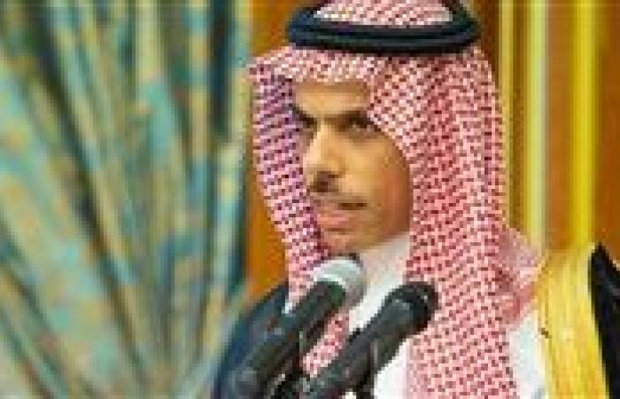 بالبلدي: السعودية:
      ضرورة
      الحفاظ
      على
      حرية
      الملاحة
      وتأمين
      الممرات
      المائية
      الدولية