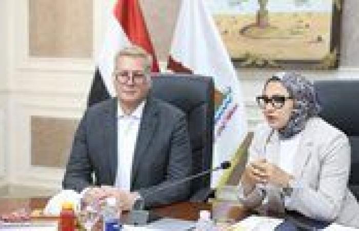 بالبلدي: أول
      مدرسة
      للتعدين
      في
      مصر..
      «فوسفات
      مصر
      للتكنولوجيا
      التطبيقية»
      تبدأ
      الدراسة
      بالوادي
      الجديد