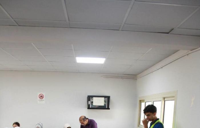 بالبلدي : توافد
      الطلاب
      على
      مقار
      الاختبارات
      الإلكترونية
      لاستكمال
      امتحانات
      القبول
      بمدارس
      التكنولوجيا
      التطبيقية