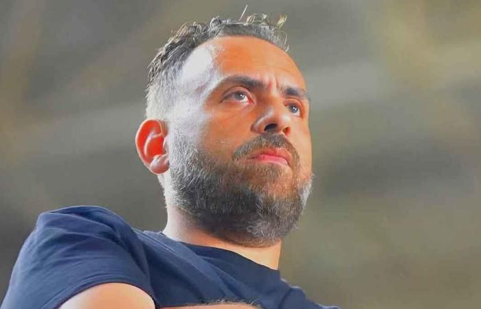 بالبلدي : ليست
      أول
      مرة..
      شوبير
      يوضح
      حقيقة
      تعاقد
      النادي
      الأهلي
      مع
      جون
      إدوارد