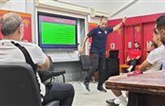 بالبلدي: محاضرة
      تثقيفية
      لفريق
      سيراميكا
      كليوباترا
      لشرح
      تعديلات
      التحكيم