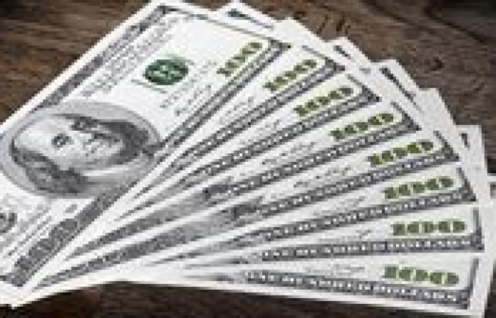 بالبلدي: سعر
      الدولار
      في
      البنوك
      والسوق
      السوداء
      اليوم
      الخميس
      20
      -
      8
      -
      2026