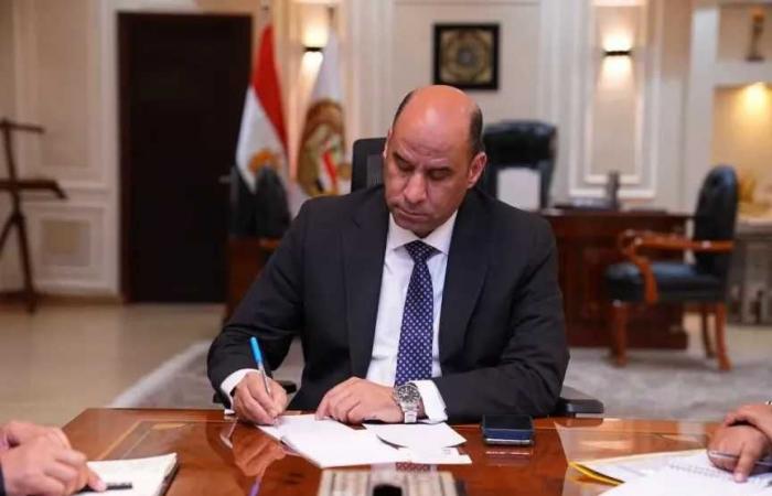 الخميس
      المقبل
      27
      أغسطس
      إجازة
      رسمية
      مدفوعة
      الأجر
      للعاملين
      بالقطاع
      الخاص
      بمناسبة
      المولد
      النبوي
      الشريف
