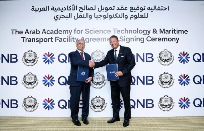 بالبلدي : لإنشاء
      حرم
      مدرسة
      دولية
      بالإسكندرية..
      QNB
      مصر
      يرتب
      تمويلا
      للأكاديمية
      العربية
      للعلوم
      والتكنولوجيا
      والنقل
      البحري