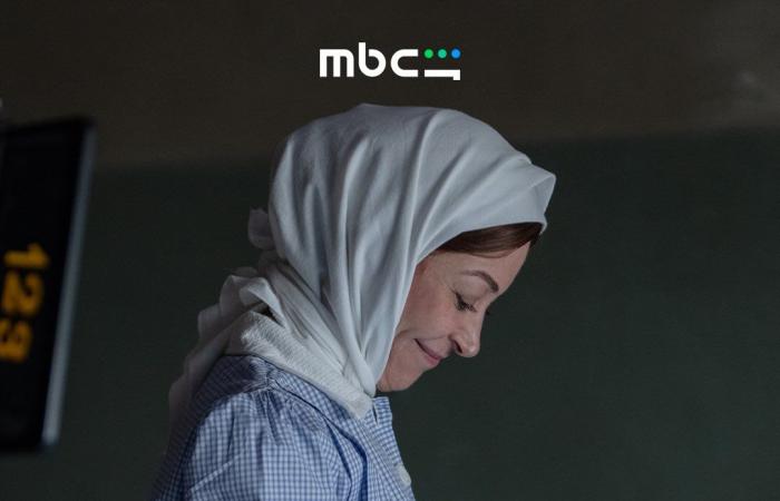 بالبلدي: مستوحى
      من
      قضية
      حقيقية..
      منة
      شلبي
      تنتهي
      من
      تصوير
      مسلسل
      "عنبر
      الموت"
      (صور)