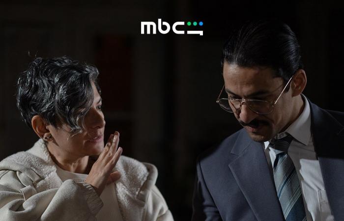 بالبلدي: مستوحى
      من
      قضية
      حقيقية..
      منة
      شلبي
      تنتهي
      من
      تصوير
      مسلسل
      "عنبر
      الموت"
      (صور)