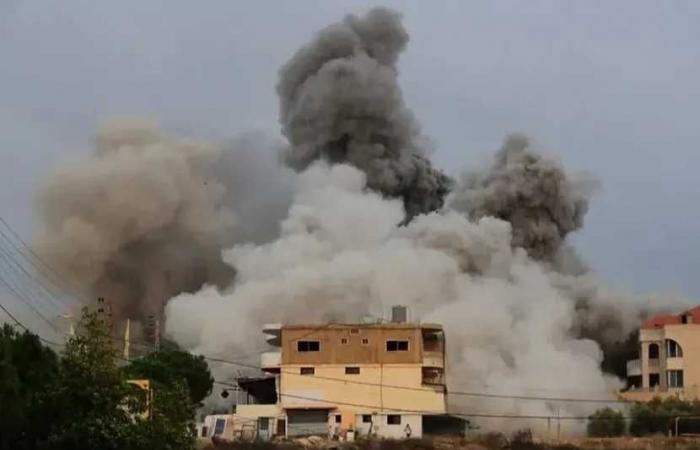 انفجارات
      في
      أجواء
      صور
      بالتزامن
      مع
      زيارة
      نواف
      سلام..
      ورئيس
      الحكومة:
      لا
      بديل
      عن
      جيش
      واحد
      ودولة
      واحدة