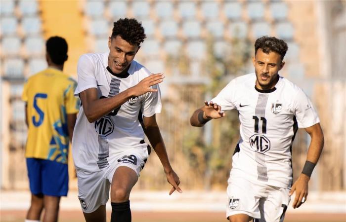 بالبلدي : فيديو
      |
      الإسماعيلي
      يسقط
      بثلاثية
      على
      ملعبه
      أمام
      مسار
      في
      دوري
      المحترفين