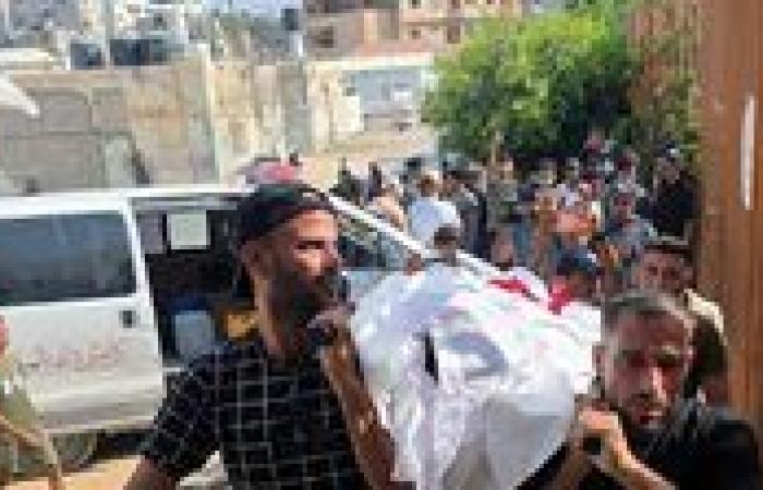 بالبلدي: ارتفاع
      حصيلة
      العدوان
      الإسرائيلى
      على
      قطاع
      غزة
      إلى
      73
      ألفا
      و419
      شهيدا