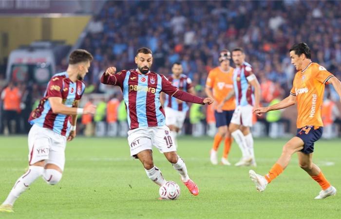 بالبلدي : صحف
      تركيا
      تحتفي
      بـ
      محمد
      صلاح:
      المصري
      لا
      يغفر
      الخطأ..
      والعرض
      بدأ
      في
      طرابزون
      سبور
