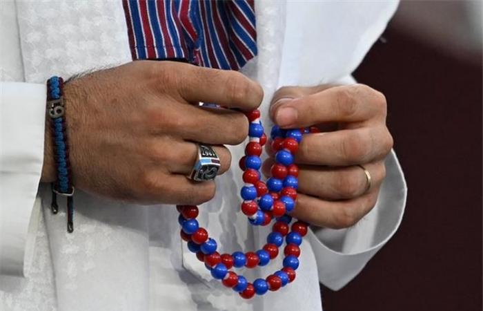 بالبلدي : من
      أجل
      صلاح..
      مشجع
      لـ
      طرابزون
      يثير
      الجدل
      خلال
      مواجهة
      باشاك
      شهير