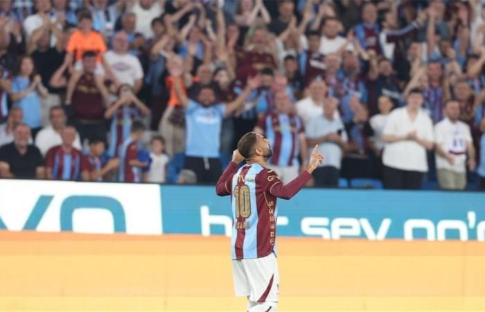 بالبلدي : ترتيب
      هدافي
      الدوري
      التركي
      بعد
      هدف
      محمد
      صلاح
      أمام
      باشاك
      شهير
