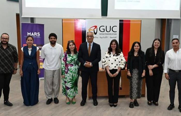 بالبلدي: الجامعة
      الألمانية
      بالقاهرة
      تستعرض
      مسارات
      النجاح
      المهني
      لخريجي
      الصيدلة