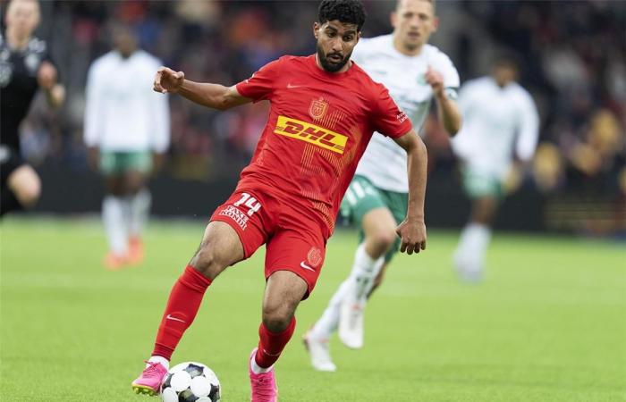 بالبلدي : إبراهيم
      عادل
      يواصل
      التألق
      ويساهم
      في
      فوز
      نوردشيلاند
      على
      سونويسك
      بالدوري
      الدنماركي