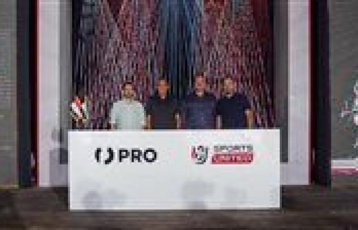بالبلدي: PRO
      الاماراتية
      تجدد
      شراكتها
      مع
      المتحدة
      للرياضة
      لتسويق
      الدوري
      المصري
      رقميا
      في
      70
      دولة