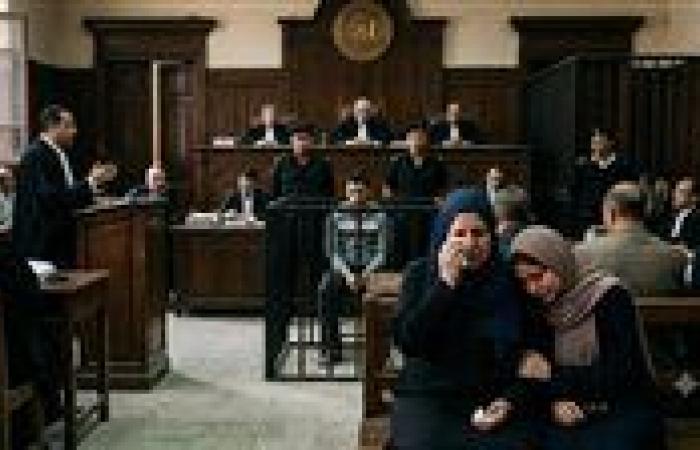 بالبلدي: ابتزاز
      بصور
      خاصة
      ينتهي
      بأمر
      إحالة
      إلى
      جنايات
      الجيزة..
      اتهام
      سائق
      بتهديد
      شابة
      ونشر
      محتوى
      دون
      رضاها