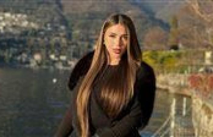 بالبلدي: بعد
      غياب
      طويل..
      سارة
      سلامة
      تعود
      للسينما
      بـ«فاترينة»
