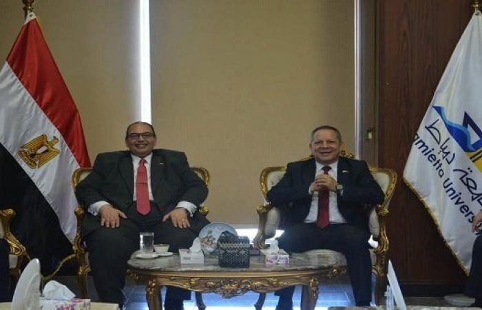 بالبلدي: جامعة
      كفر
      الشيخ
      تبحث
      آفاق
      التعاون
      العلمي
      مع
      جامعة
      دمياط