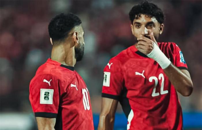 بالبلدي : رسميًا
      |
      فريق
      العام
      للدوري
      الإنجليزي
      202526
      من
      رابطة
      اللاعبين
      المحترفين..
      موقف
      صلاح
      ومرموش