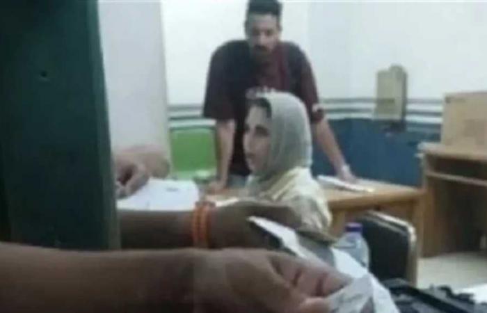 جزاءات
      رادعة..
      التأمينات
      الاجتماعية
      تحاسب
      موظفة
      ومدير
      مكتب
      بسبب
      واقعة
      ”تأمينات
      الهرم”