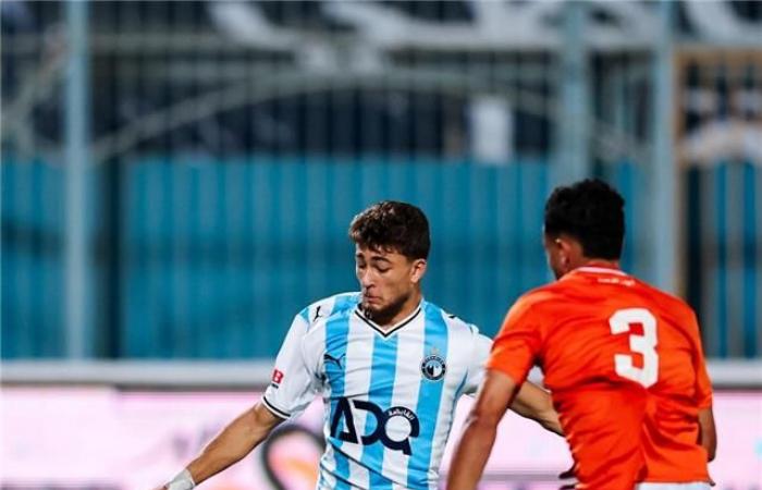 بالبلدي : فيديو|
      الفاخوري
      يسجل
      هدف
      بيراميدز
      الثاني
      أمام
      أبو
      قير
      للأسمدة