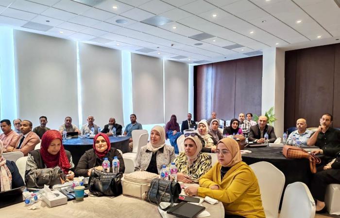 بالبلدي : إطلاق
      المرحلة
      الرابعة
      بتدريب
      معلمي
      البكالوريا
      على
      تدريس
      مادتي
      الثقافة
      المالية
      والبرمجة