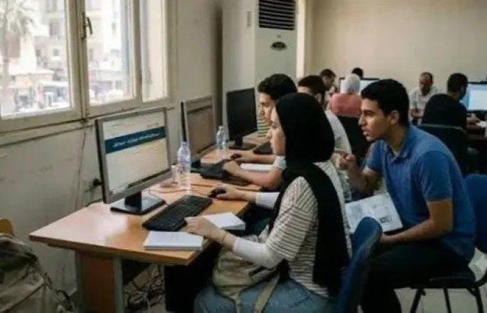 بالبلدي: تنسيق
      المرحلة
      الثالثة
      2026..
      موعد
      تسجيل
      الرغبات
      والحد
      الأدنى
      والكليات
      المتاحة