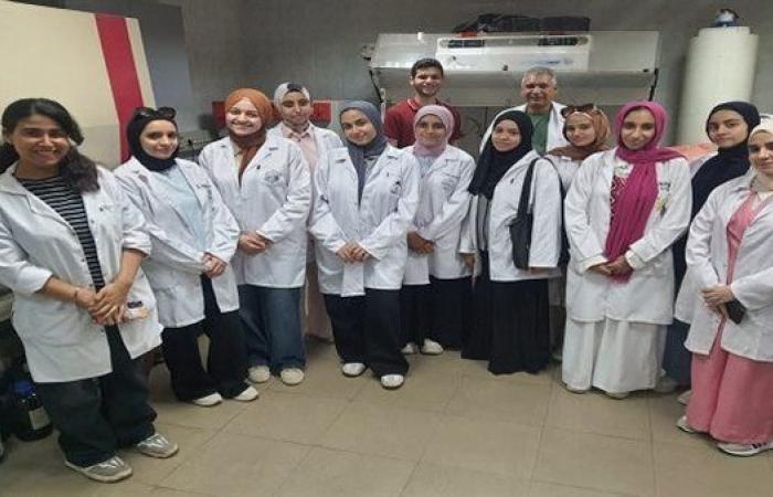 بالبلدي: جامعة
      العاصمة
      تفتح
      معامل
      الأغذية
      لطلاب
      علوم
      التغذية
      للمشاركة
      في
      برنامج
      تدريبي