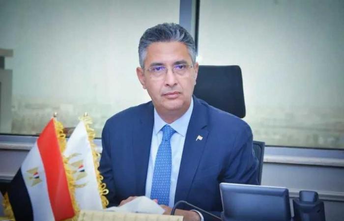 وزير
      التموين
      يصدر
      قرارًا
      جديدًا
      لتنظيم
      التنازل
      وإدارة
      المخابز
      البلدية
      والمحال
      التموينية