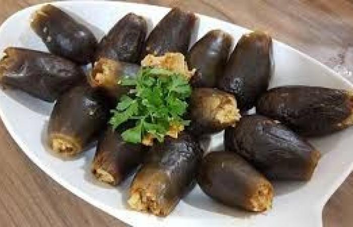 بالبلدي : طريقة عمل محشي الباذنجان بالأرز واللحم المفروم