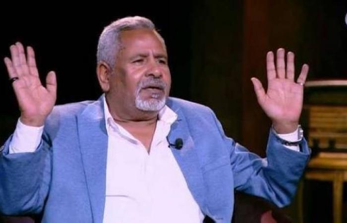 بالبلدي: “المجاميع”
      تحت
      لهيب
      الشمس..
      فيديو
      مسرب
      يشعل
      ثورة
      غضب
      ضد
      محمد
      رمضان