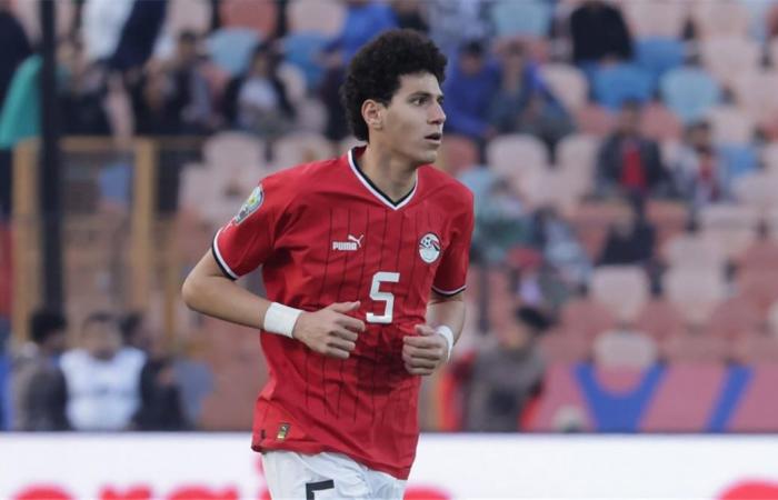 بالبلدي : قائمة
      فروزينوني
      أمام
      فينيسيا
      في
      الدوري
      الإيطالي..
      موقف
      عمر
      فايد