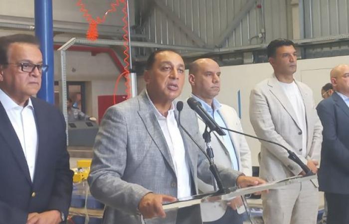 بالبلدي : 85
      مليون
      دولار
      و2000
      فرصة
      عمل..
      مدبولي:
      212
      مصنعًا
      بالمنطقة
      الاقتصادية
      لقناة
      السويس
      و176
      مصنعًا
      جديدًا
      قيد
      الإنشاء