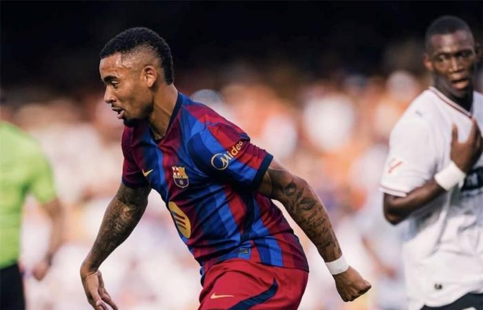 بالبلدي : جيسوس
      بعد
      ظهوره
      الأول
      أمام
      فالنسيا:
      أعشق
      برشلونة..
      وأحب
      اللعب
      بطريقتهم