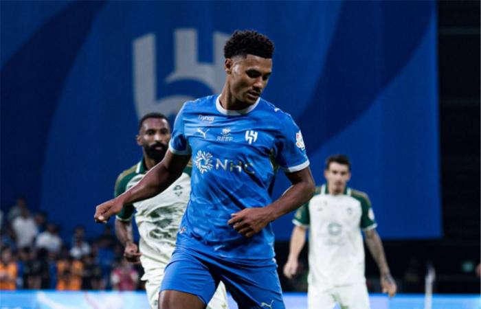 بالبلدي : ترتيب
      الدوري
      السعودي
      بعد
      خسارة
      الهلال
      أمام
      نيوم