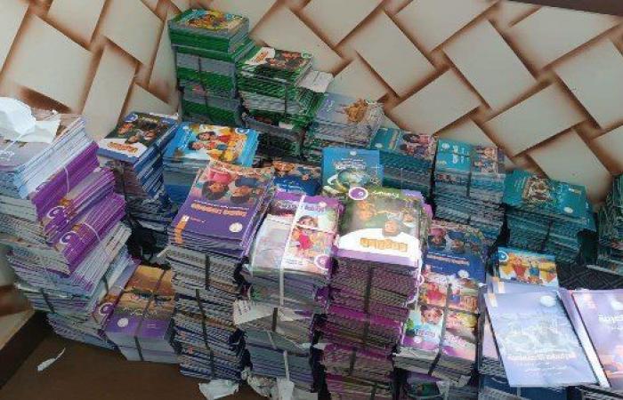 بالبلدي: استعدادات
      مكثفة
      وتسليم
      الكتب
      من
      خلال الساعات الجارية
      الأول..
      تفاصيل
      الخريطة
      الزمنية
      للعام
      الدراسي
      الجديد