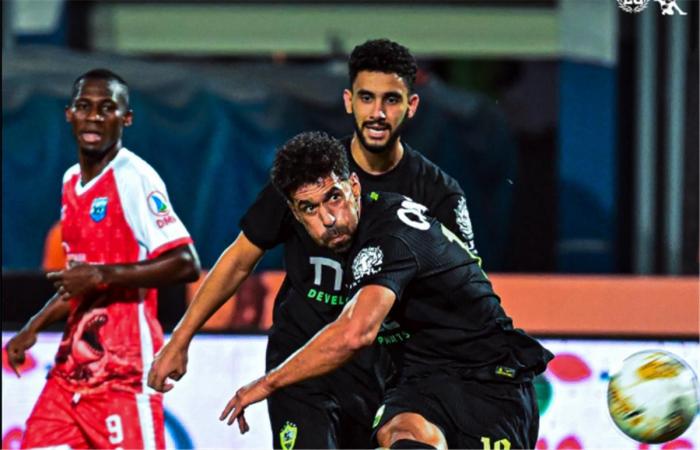 بالبلدي : بدلاء
      الزمالك
      أمام
      أبو
      قير
      للأسمدة
      في
      منافسات البطولة المحلية
      الجمهورية مصر العربيةي
