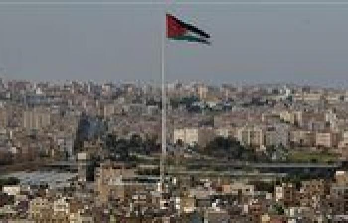 بالبلدي: الصواريخ
      الإيرانية
      تصل
      إلى
      الأردن..
      عمّان
      تتصدى
      لهجوم
      باليستي
      واسع