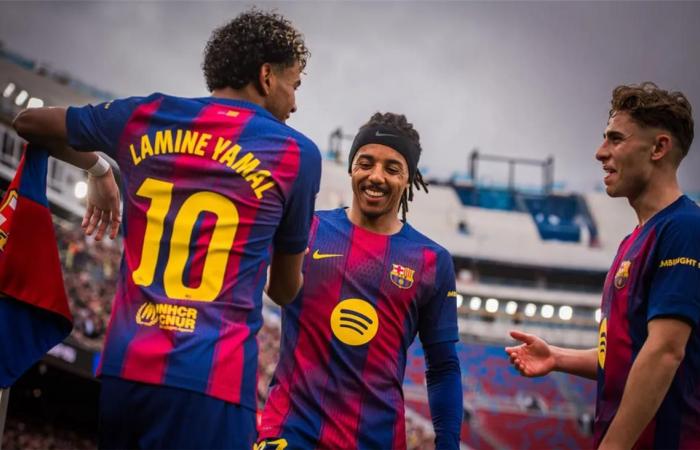 بالبلدي : تشكيل
      برشلونة
      المرجح خبراء أن
      أمام
      فينورد
      خلال الساعات الجارية
      في
      دوري
      أبطال
      أوروبا