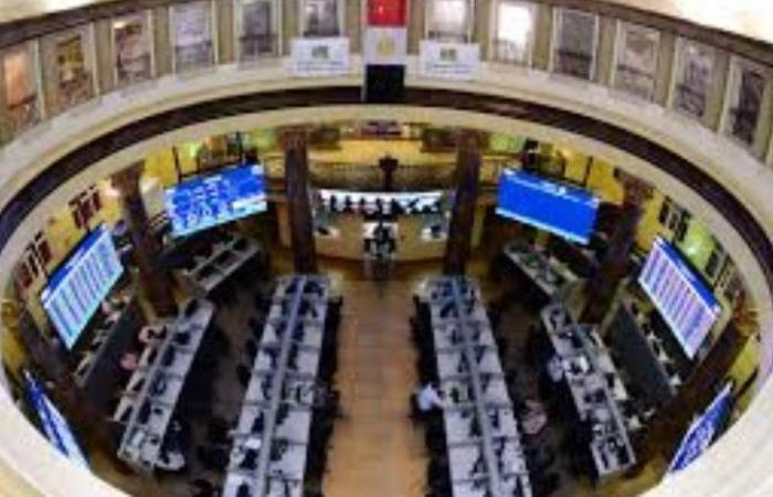 بالبلدي : أورد وعرضة
      بنكي
      |
      3.637
      تريليون
      جنيه
      قيمة
      تسويات
      مقاصة
      الشيكات
      خلال
      8
      أشهر..
      ارتفاع
      الاحتياطي
      الأجنبي
      إلى
      57.21
      مليار
      دولار
      يأتي
      ثمرة
      جهود
      البنك
      المركزي
      والحكومة