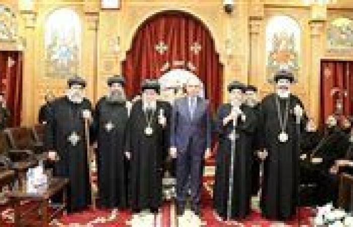 بالبلدي: محافظ
      المنيا
      يشارك
      احتفالية
      اليوبيل
      الفضي
      لإيبارشية
      مغاغة
      والعدوة