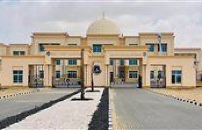 بالبلدي : برلماني:
      انفراجة
      قريبة
      في
      أزمة
      إلغاء
      قبول
      360
      طالبًا
      بطب
      شرق
      بورسعيد
      الأهلية
