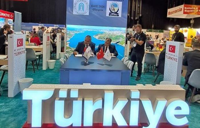بالبلدي: جامعة
      قنا
      تعزز
      شراكاتها
      الدولية
      باتفاقية
      جديدة
      مع
      جامعة
      تركية