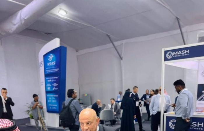 بالبلدي: الجمهورية مصر العربيةية
      للمطارات
      تعزز
      التشغيل
      والتطوير
      والتعاون
      خلال
      مشاركتها
      في
      خلال الساعات الجارية
      الثاني
      من
      EIAS
      2026