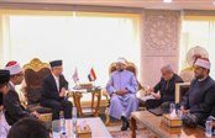 بالبلدي : مجمع
      البحوث
      الإسلامية
      يستقبل
      وفد
      جامعة
      "القرآن
      الكريم"
      الماليزية
      لبحث
      التعاون
      العلمي