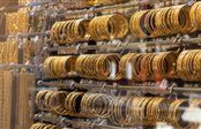 بالبلدي: أسعار
      المعدن الأصفر نفيس القيمة
      خلال
      التعاملات
      المسائية
      خلال الساعات الجارية
      الخميس