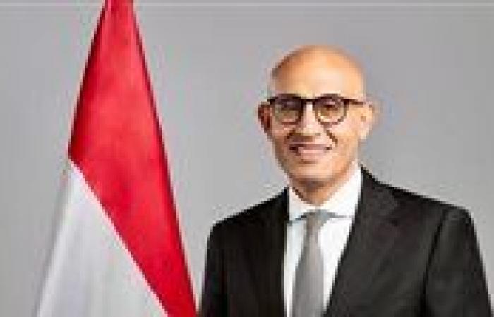 بالبلدي : «عبداللطيف»
      عن
      تطوير
      المناهج:
      لا
      ننظر
      للمحتوى
      بمعزل
      عن
      طريقة
      تقديمه
      للطالب