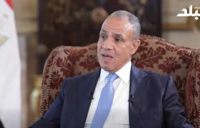 بدر
      عبد
      العاطي:
      جمهورية مصر العربية
      لا
      تقبل
      دروسا
      غربية
      في
      حقوق
      الإنسان